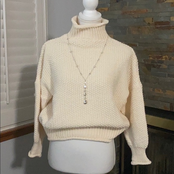 NWOT Cowl Neck, Knitted Chunky Pullover Sweater - Picture 2 of 8